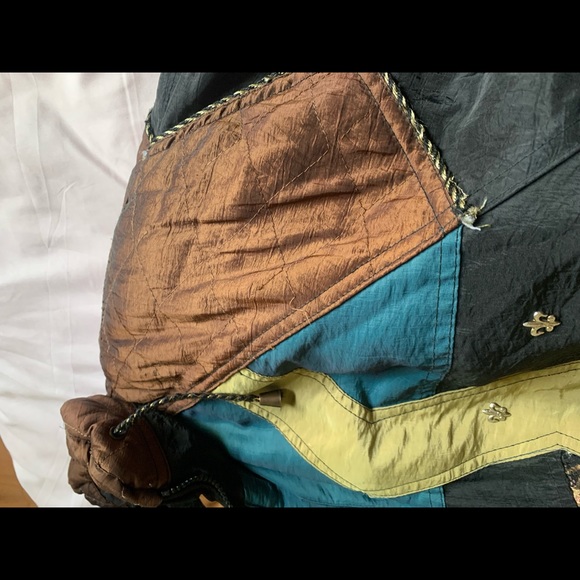 Vintage Puffer Jacket - Picture 3 of 6